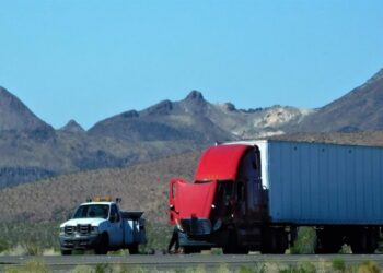Big rig crash closes section of Highway 99, victim transported by air ...